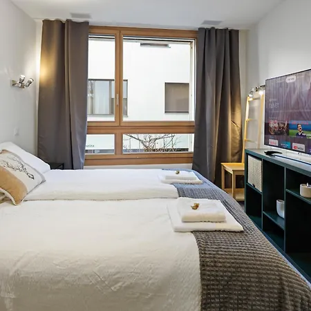 Bergstudio Ii I Laax I I Berg I Gartis Parkplatz Flims