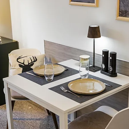 Bergstudio Ii I Laax I I Berg I Gratis Parkplatz Apartamento Flims