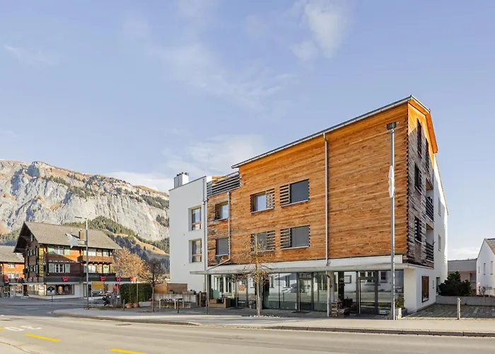 Bergstudio II I Flims Laax I Ski I Berg I Gartis Parkplatz *