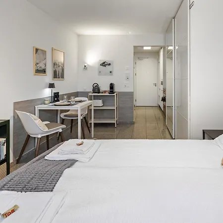 Bergstudio Ii I Laax I I Berg I Gratis Parkplatz Apartmán